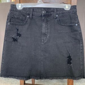 Black denim Aéropostale skirt